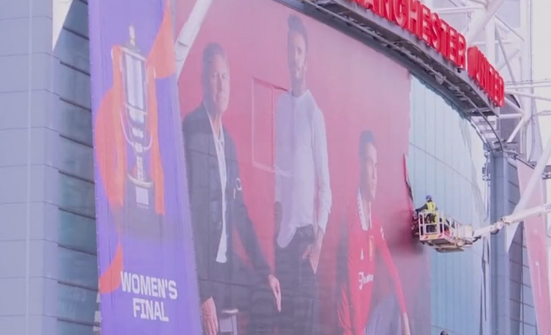 Manchester United removes Ronaldo’s poster from Old Trafford