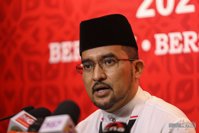 [UPDATED] Umno elections will weaken party if held before GE15: Asyraf