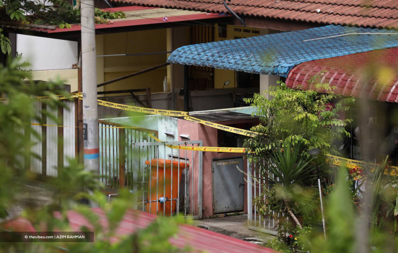 Jalan Kemensah landslide caused by underground water flow: Fire Dept