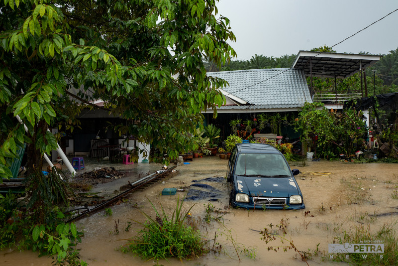 Number of flood evacuees rises in Pahang, Perak, drops in Selangor