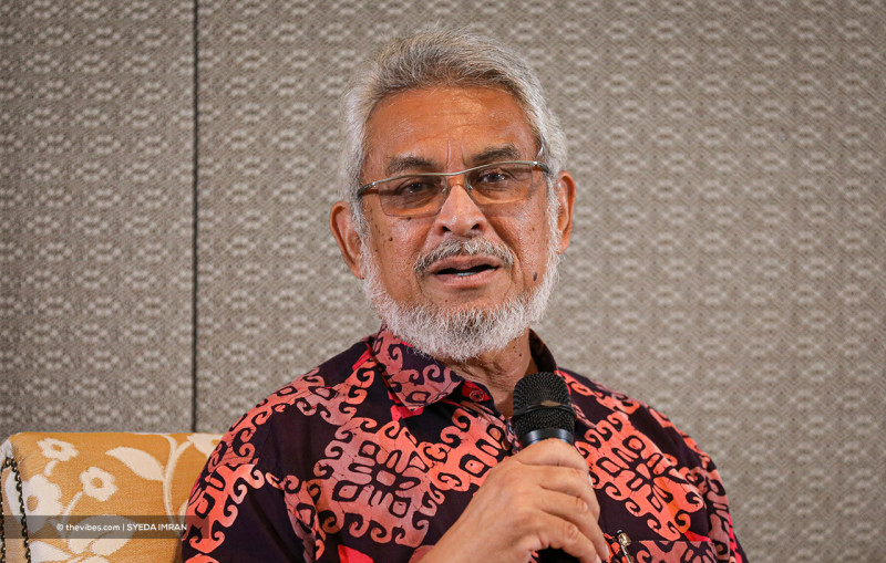 Najib pardon: Khalid’s statement not Amanah’s stance, says Zahid