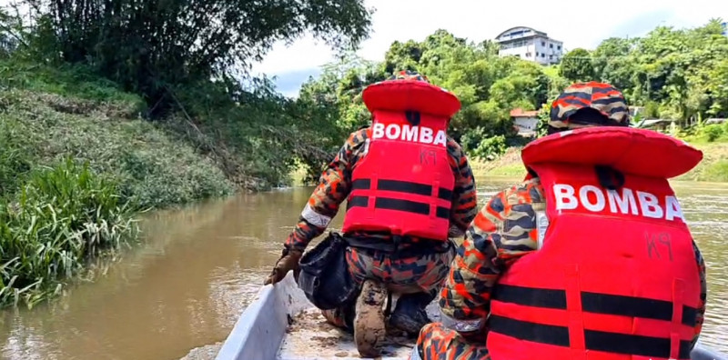 [UPDATED] Four rescued, two feared drowned in Penampang
