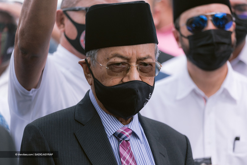 Malays’ resentment towards royals due to emergency: Dr Mahathir