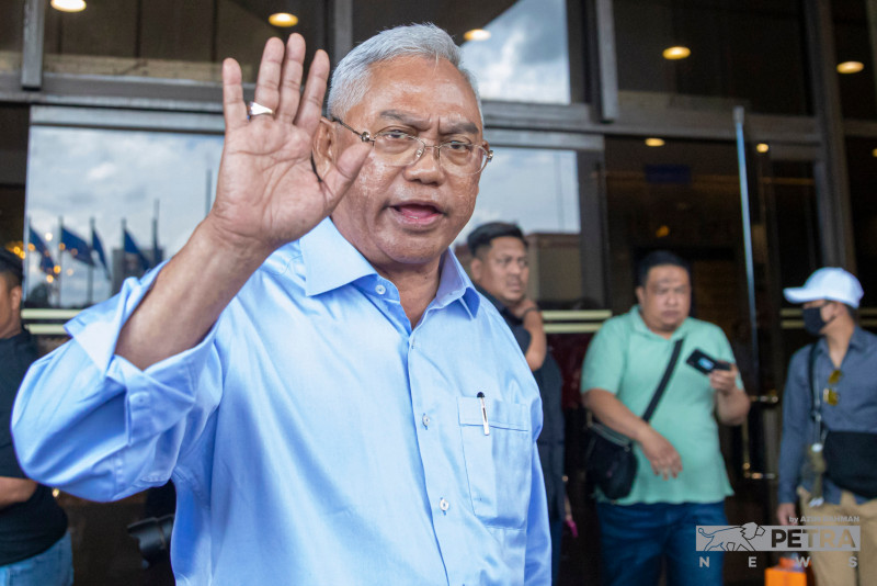 If speaking out means sabotage, then sack me, says Noh Omar