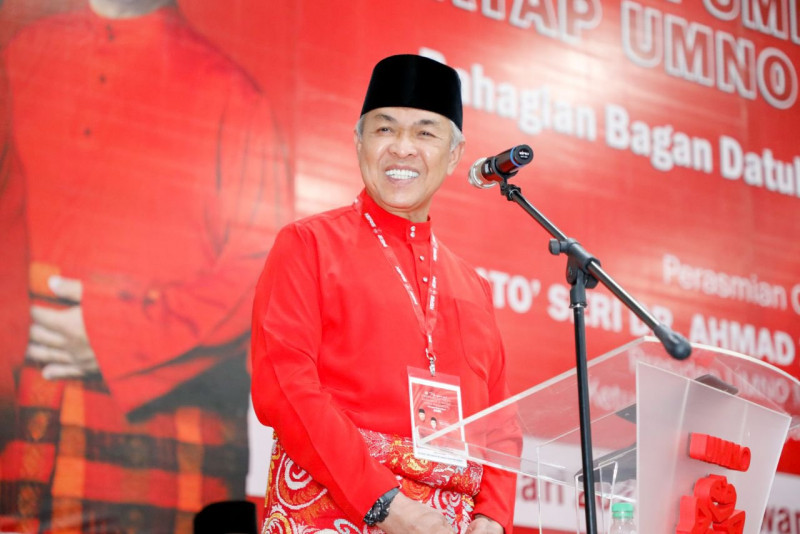 Use social media to reach out to Johor voters: Zahid 