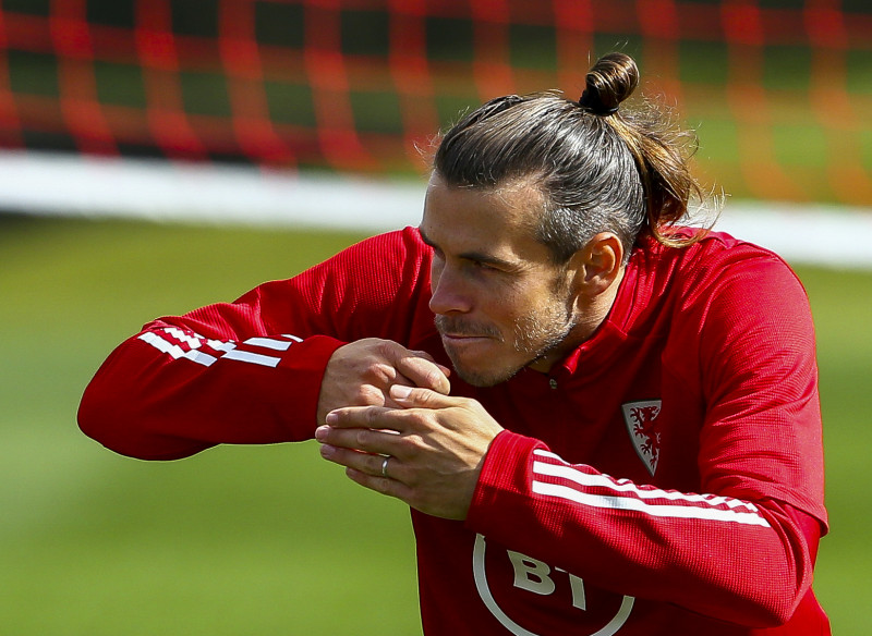 Bale ‘close’ to Spurs return, deal ‘complicated’, says agent