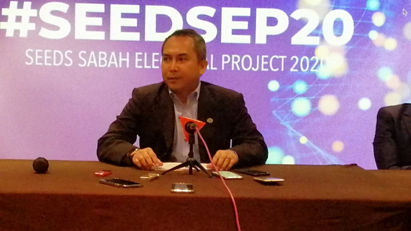 Barisan trailing in early polls assessment