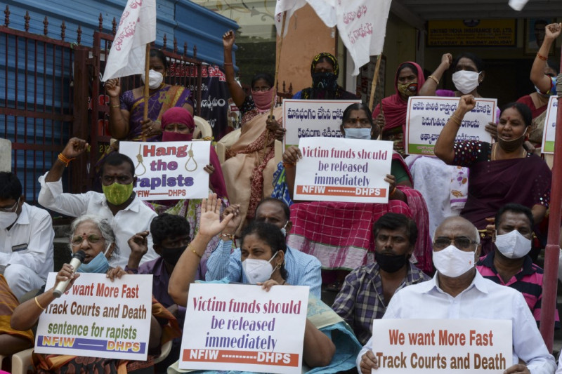 Five India police suspended over gang-rape and murder investigation