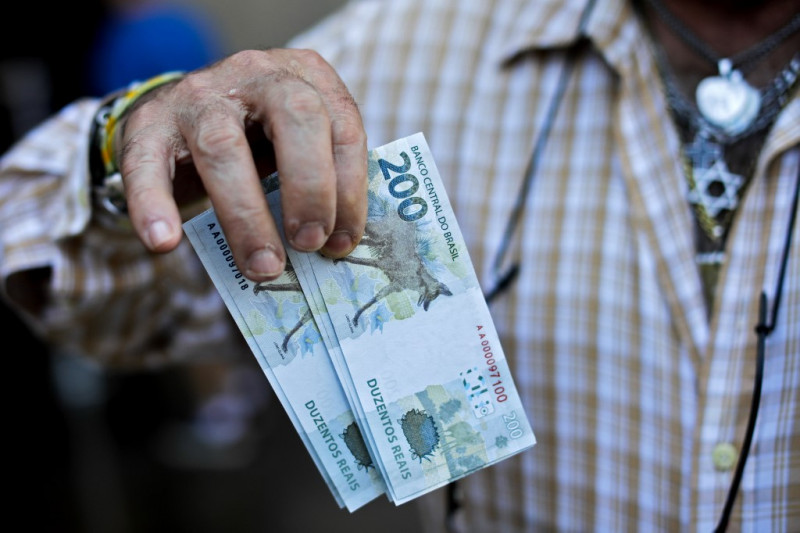 Brazil economy to shrink by 5.8%, says IMF 