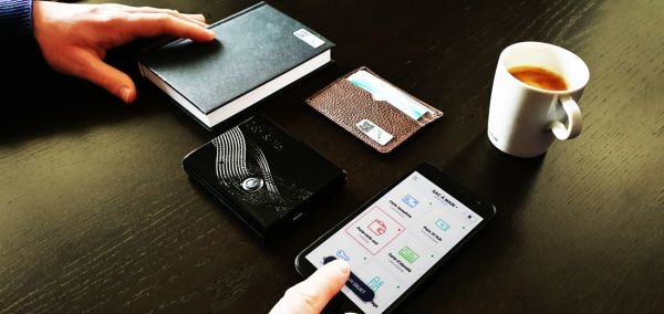 Tech to track what's in your bag