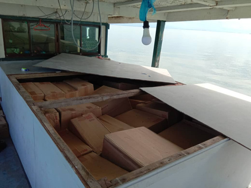 Over RM4 mil worth of cigarettes seized from smugglers near Sandakan