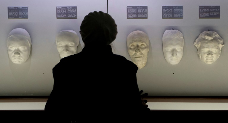 With morbid humour, Viennese look death in the eye