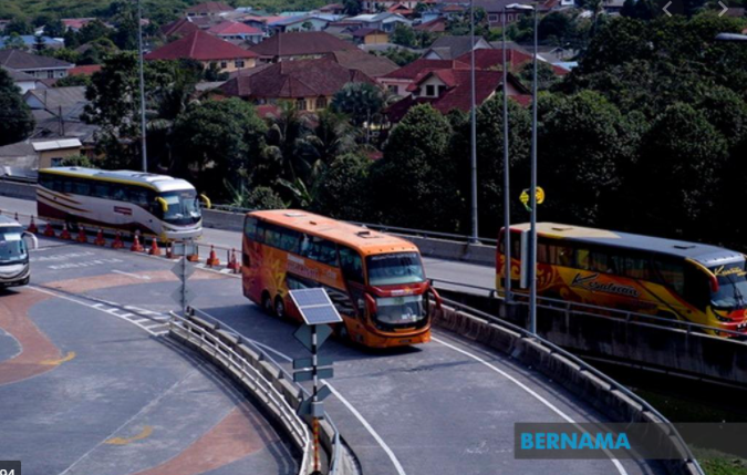 Bus operators in Sabah staring down the barrel without financial aid