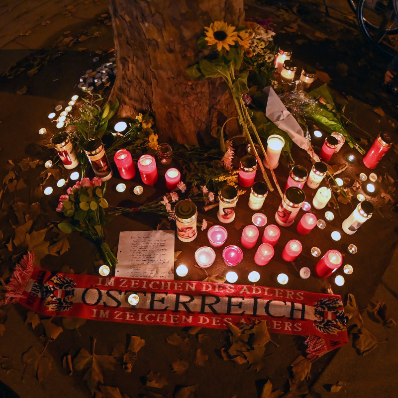 IS claims Vienna shooting as Austria mourns