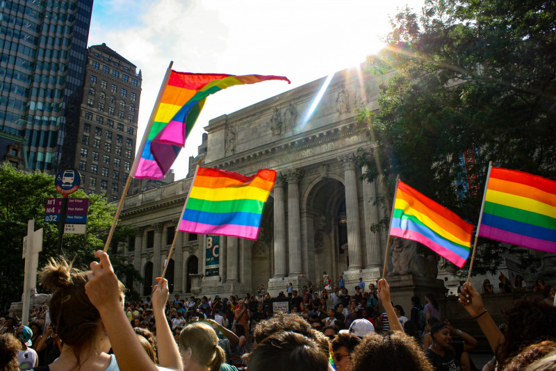 Over 300 religious leaders urge ban on conversion therapy