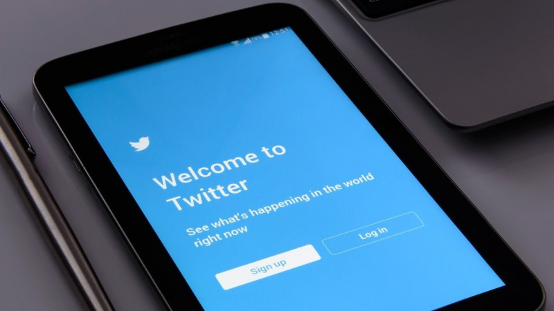 Twitter’s blue ticks start vanishing