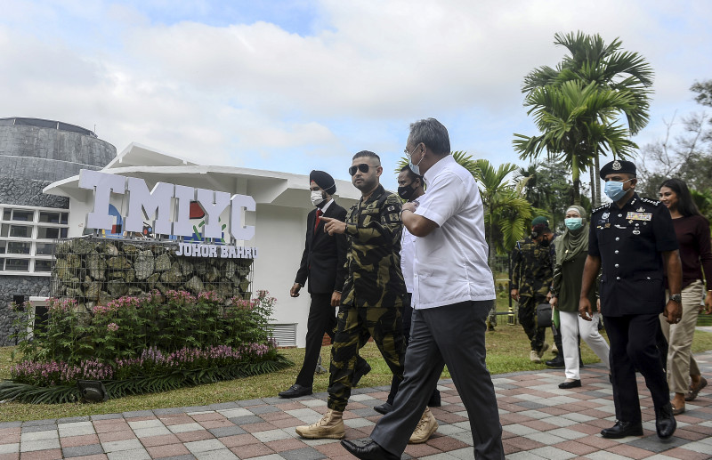 Johor crown prince launches youth centre, NGO