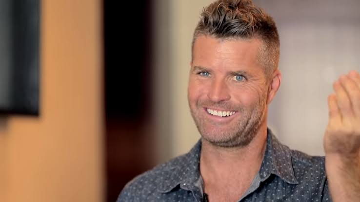 Facebook bans Australian celebrity chef over virus misinformation