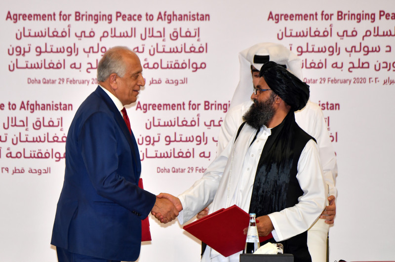 Afghan peace talks resume as bloodshed continues