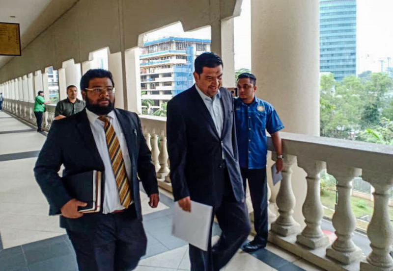 ‘MACC officer was coached’, says MCMC official on graft trial