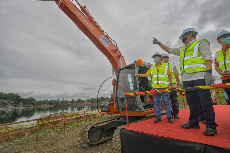 Sarawak to build concrete bridges to replace ferry services
