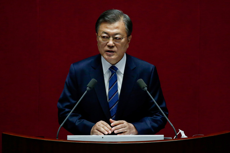 South’s Moon warns of ‘crisis’ if N. Korea restarts long-range missile tests