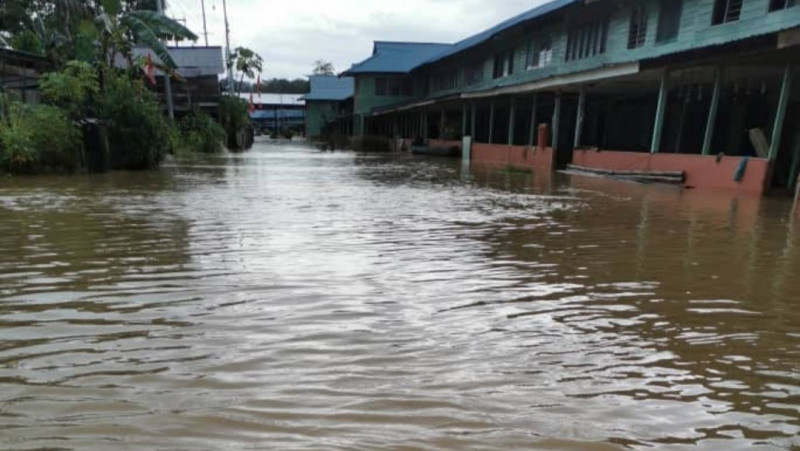 Sarawak Warns Of 6m High King Tide Malaysia The Vibes