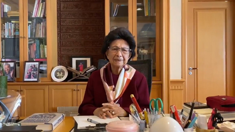 Anti-vaxxer parents ‘selfish’: Siti Hasmah