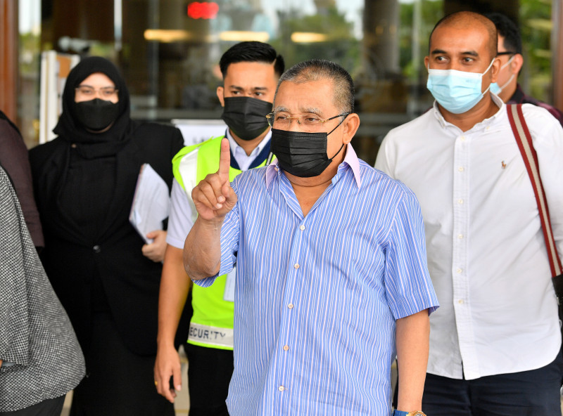 Dad’s still here, Isa Samad’s son says after fresh death rumours