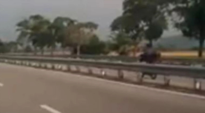 M-cyclist rides stolen machine against traffic
