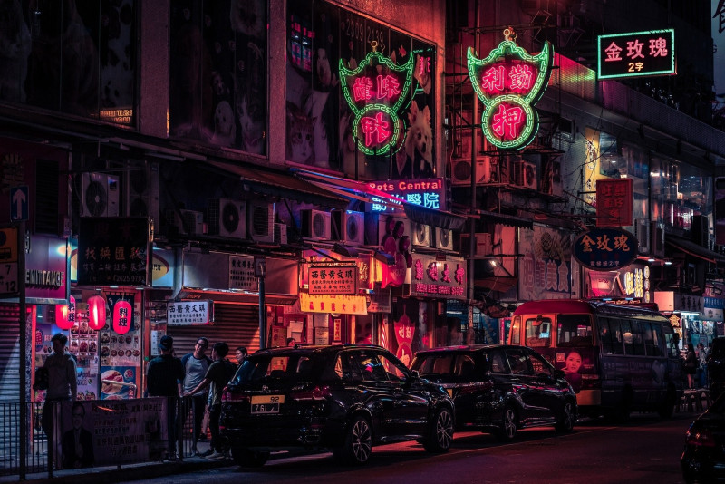 China retail sales plunge in Nov on Covid-19 woes