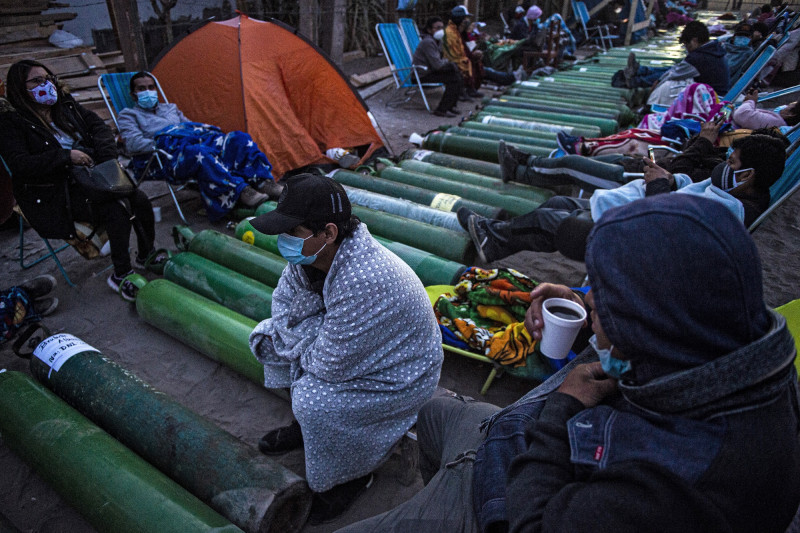 First cargo of medical oxygen arrives in Peru from Chile