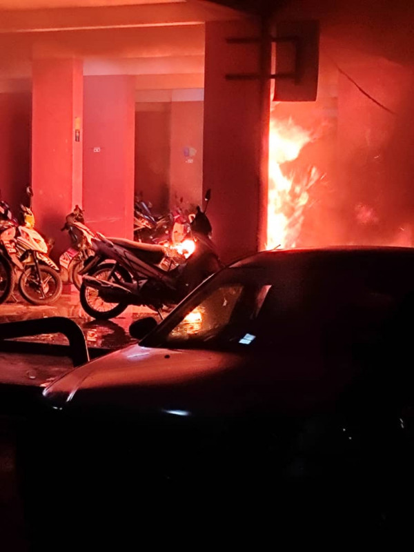 Batu Ferringhi blaze totals 7 m-cycles, damages 6 more and a car