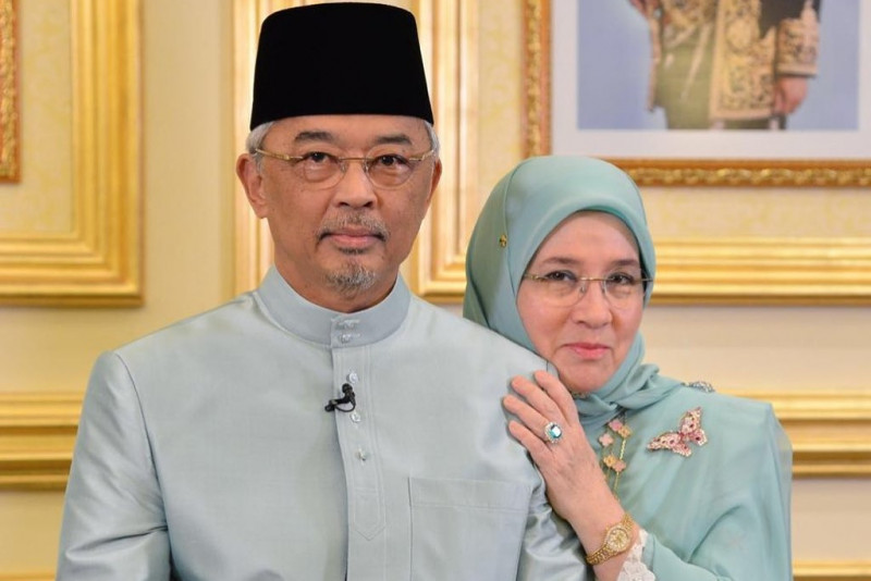 Agong, PM urge M’sians to maintain Covid-19 vigilance in Hari Raya address