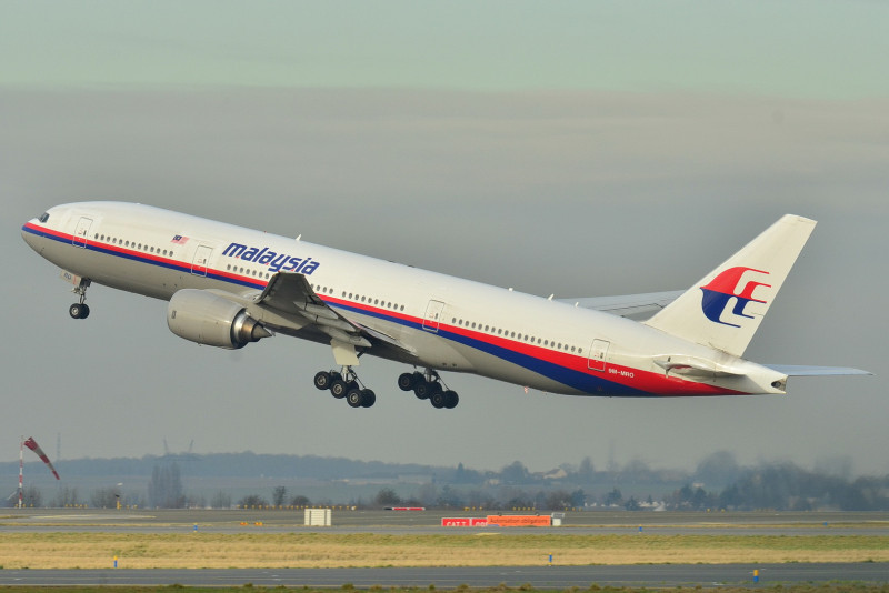 Malaysia has not abandoned efforts to locate MH370: Wee