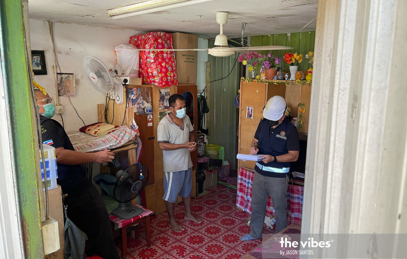 2 weeks for Sabah employers housing workers in deplorable conditions to buck up