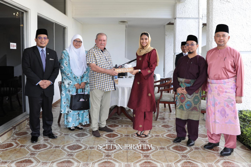 Johor religious body decrees Illi Najwa still a Muslim