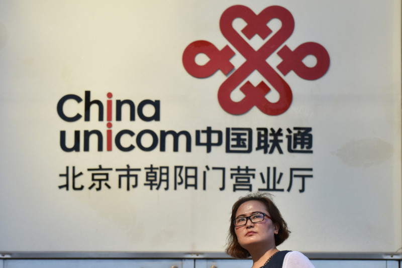 US moves toward banning more Chinese telecoms carriers