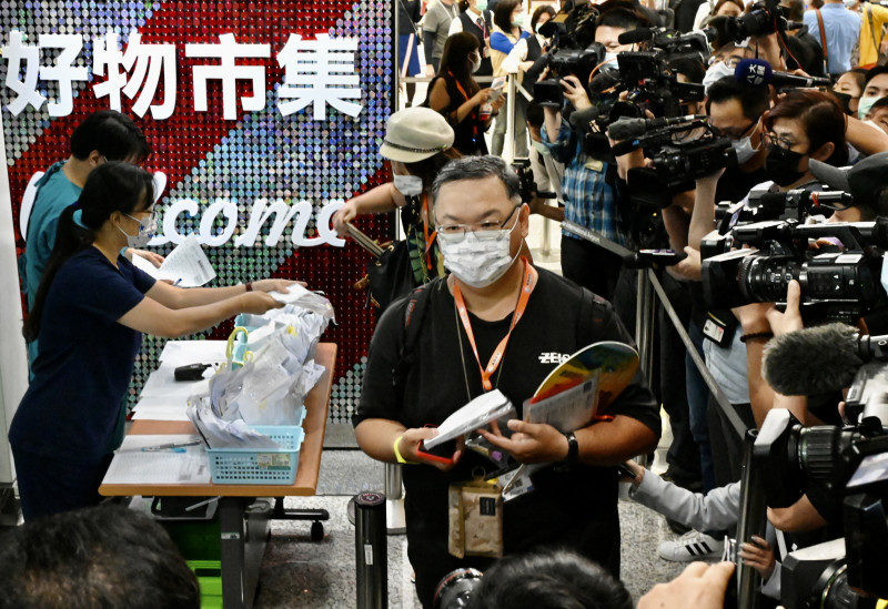 Diplomatic allies Taiwan and Palau begin coronavirus travel bubble