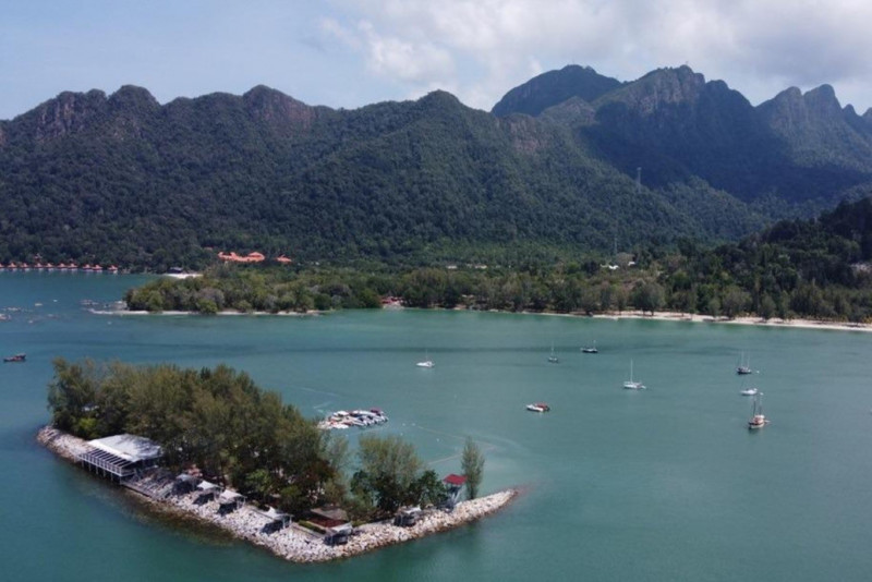 Travel bubble trouble: M’sian embassies, foreign airports unaware of Langkawi reopening