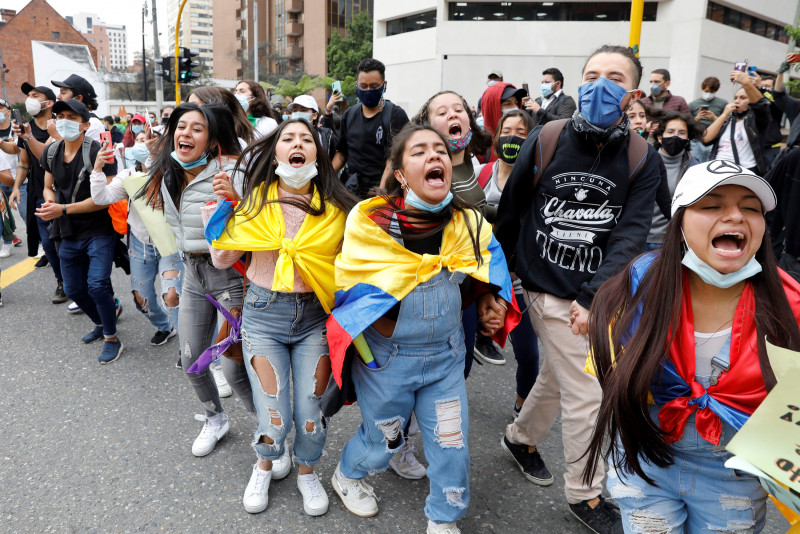 World calls for peace in Colombia as anti-government protesters deploy ‘excessive force’