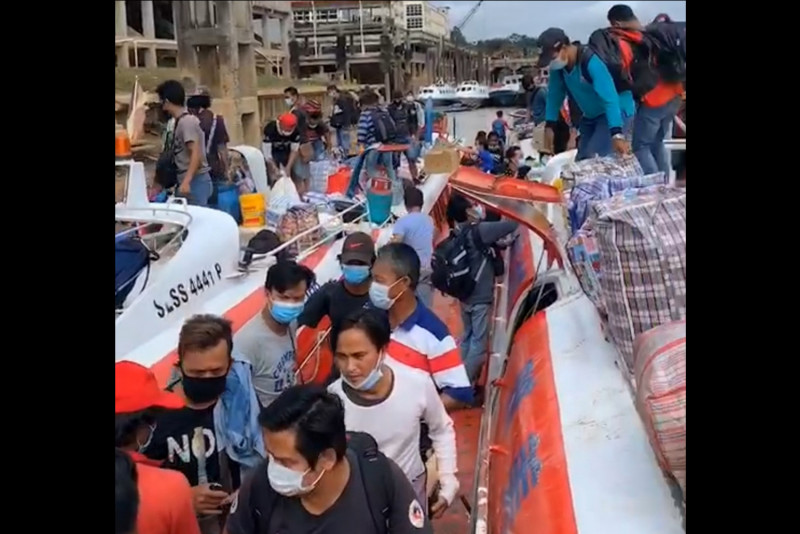 Massive rush in Kapit for Gawai Dayak, despite Covid-19 crisis