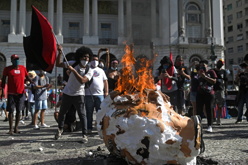 Brazilians stage more protests against Bolsonaro as Covid-19 rages