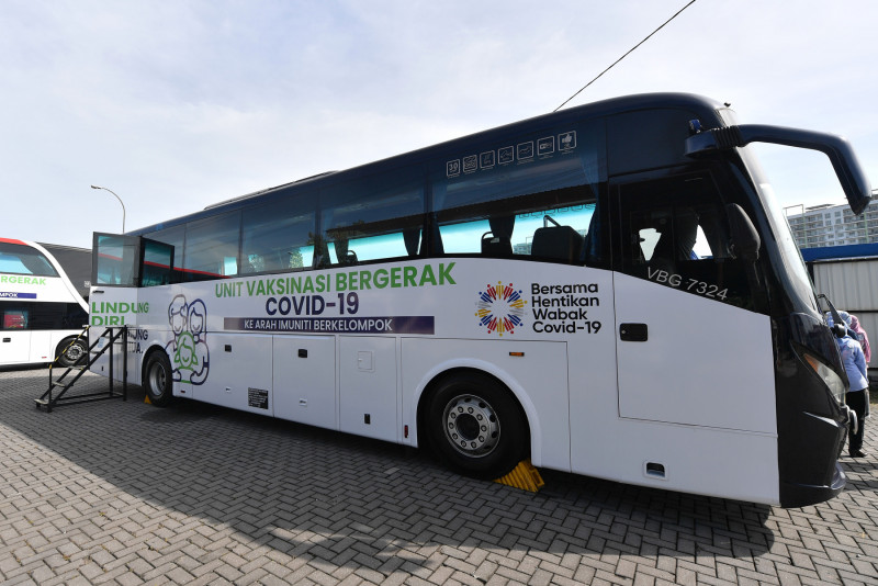 Mara Liner mobile vaccine centres can jab 800 people daily: deputy minister