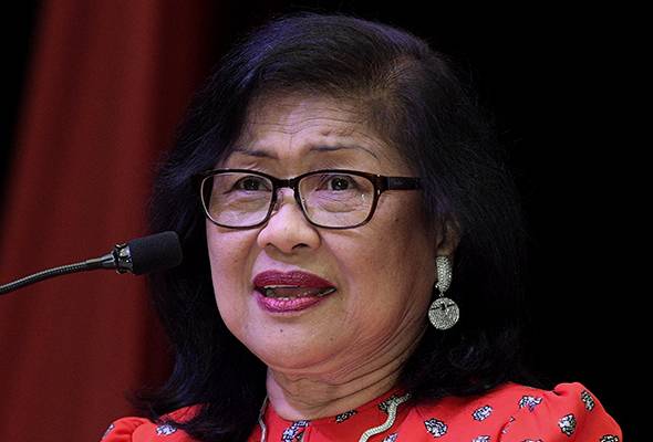 Rafidah Aziz to globe-trotting govt leaders: ‘Turun padang, bukan naik kapal terbang’