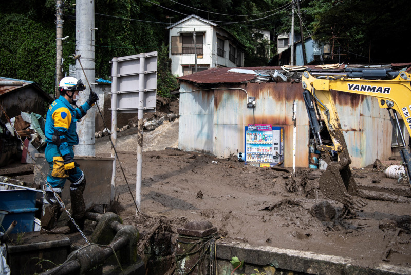 Powerful landslide in Atami, Japan, leaves 3 dead
