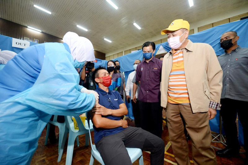 Sabah getting 2.2 million Covid-19 vaccine doses in total soon: Hajiji