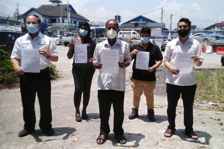 ‘Durian for support’: Kula Segaran among MPs accusing PN of bribery