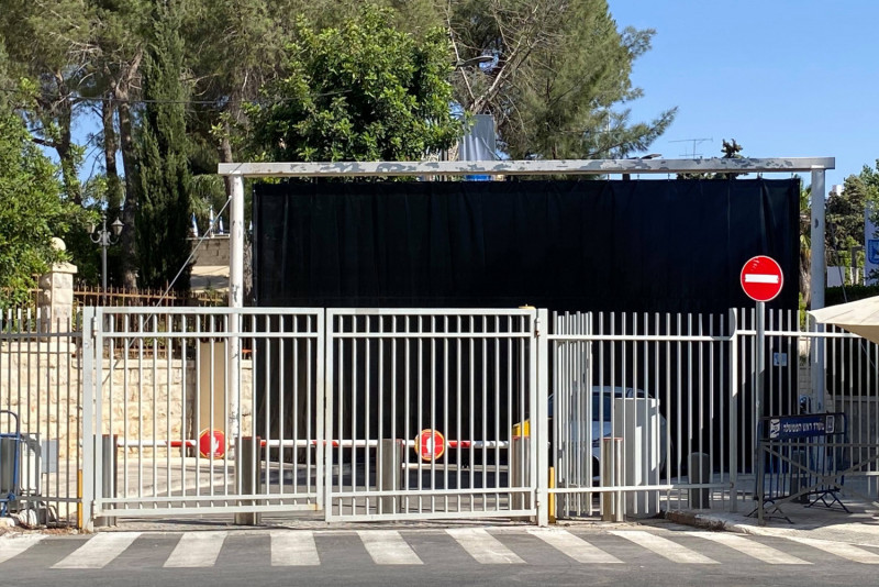 Netanyahu leaves official residence a month after losing office