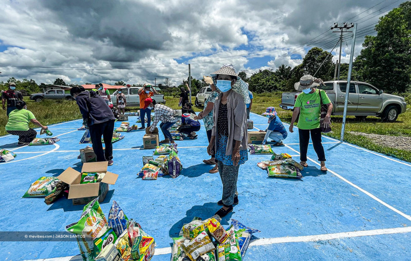 Single mum, desperate family of 5 rejoice as food aid flows into interior